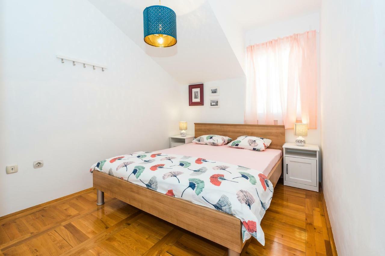 Apartman Karla Mara Ana Ivan & Jo Srima Eksteriør bilde