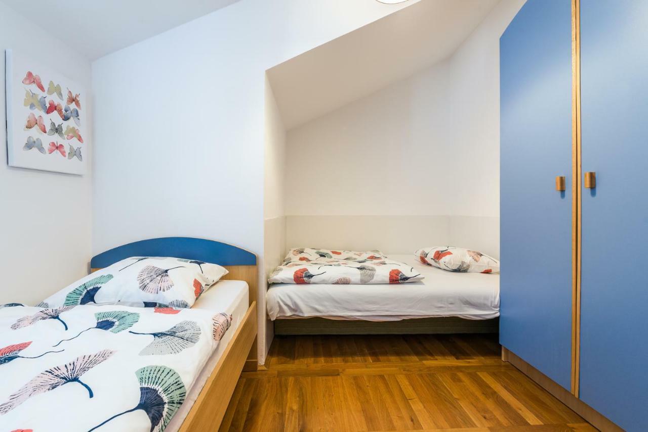 Apartman Karla Mara Ana Ivan & Jo Srima Eksteriør bilde